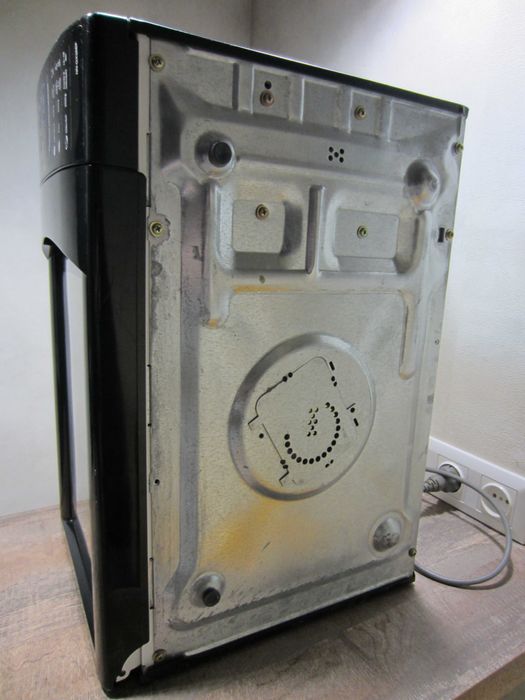 Микроволновая печь,микроволновка Panasonic NN-GX36BF(тактовые кнопки)