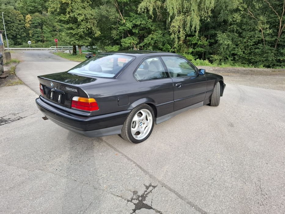 Bmw e36 coupe M50B20