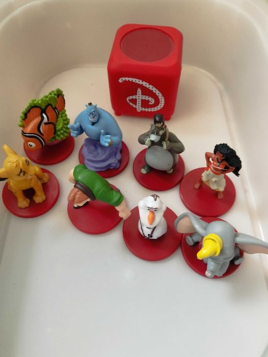 Audiobajki Disney głośnik + 8 figurek