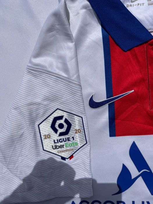 Paris Saint-Germain 2020/2021 #7 Mbappé Football Shirt Nike Size L