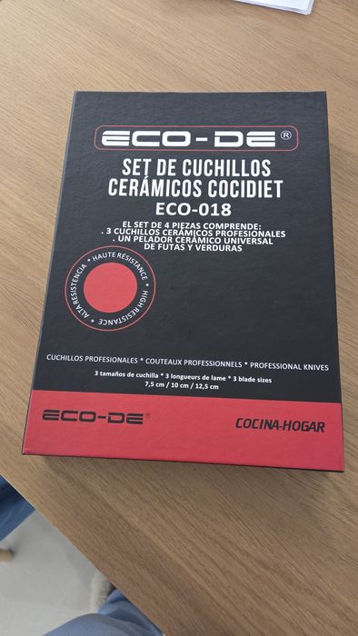 Conjunto 3 facas e descascador