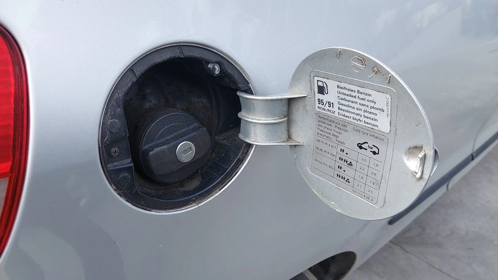 Tampa depósito combustível VOLKSWAGEN Fox (5Z1, 5Z3, 5Z4)
