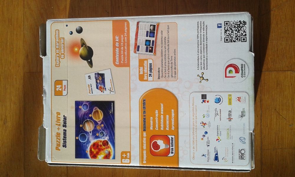Puzzle + Livro Sistema Solar +de € 100 em bilhetes para museus