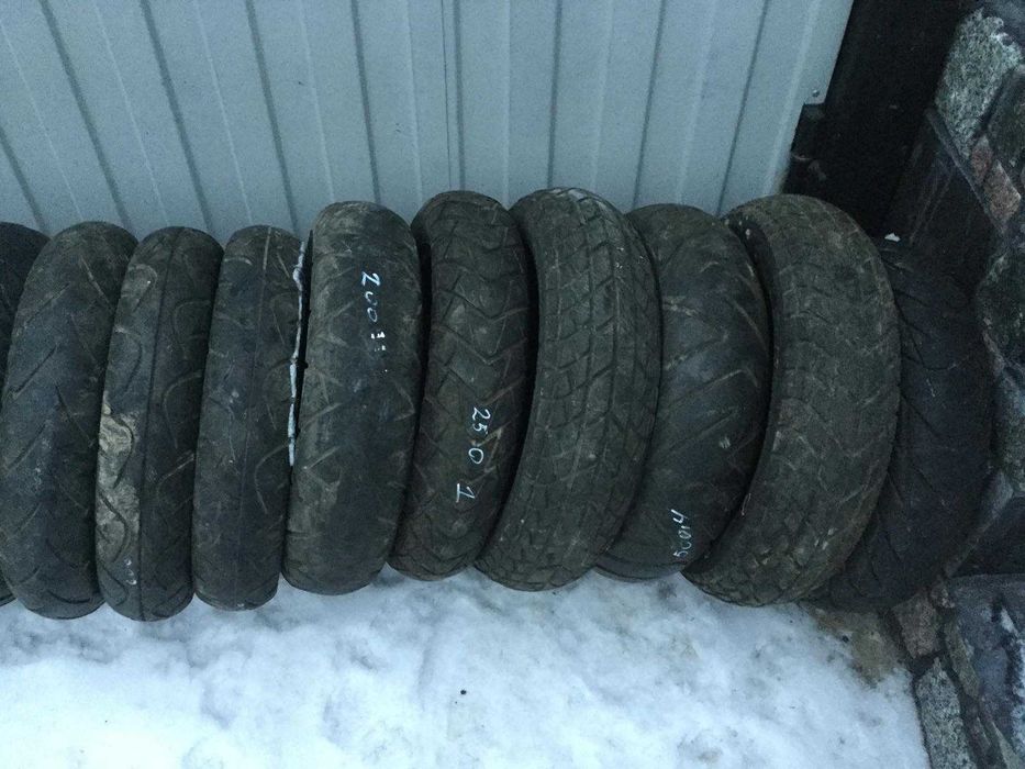 Резина покрышка на скутер мопед r 12  r 10