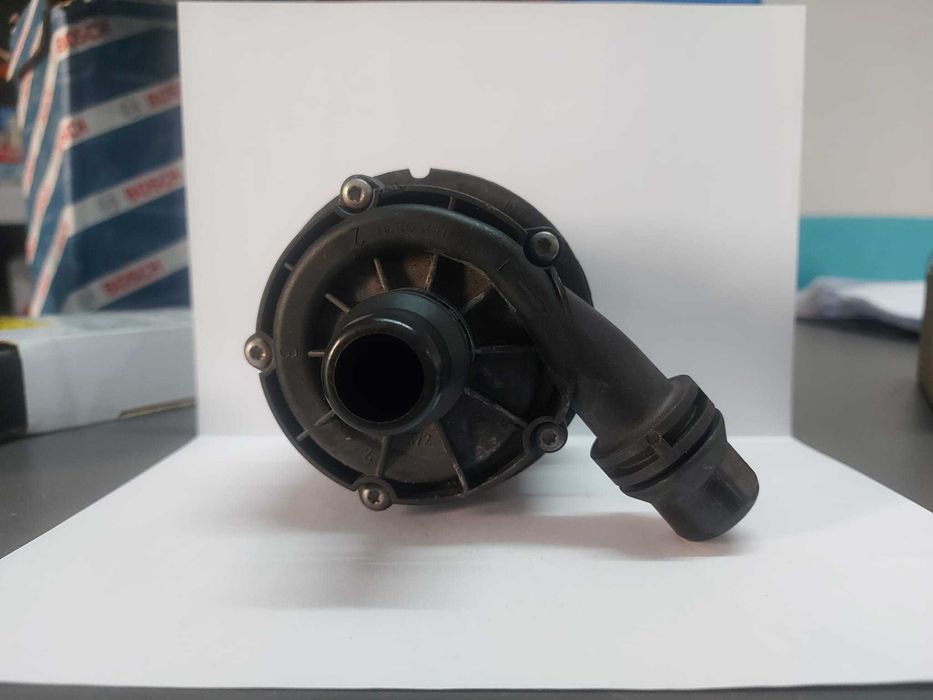 BOMBA ÁGUA ADICIONAL BOSCH Original Mercedes