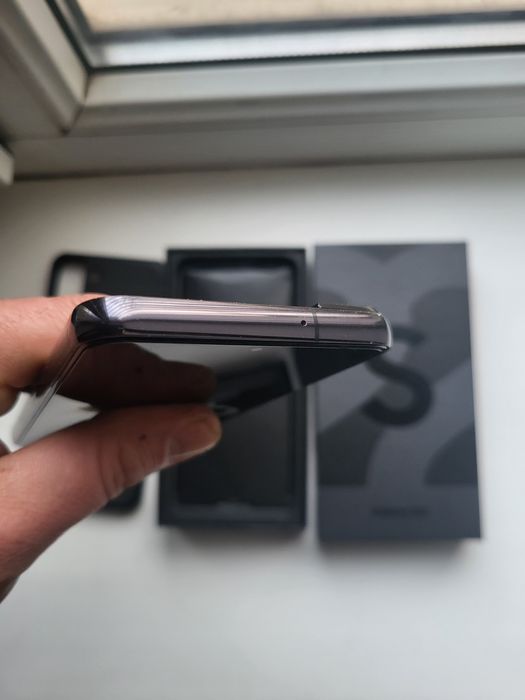 Шик Samsung  S 22 8/255 офіційний гарний