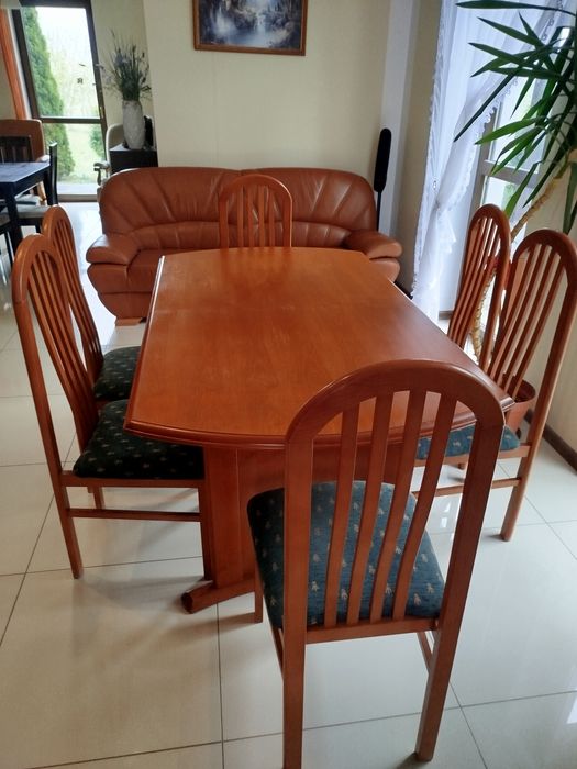 Komplet stół plus 6 krzeseł