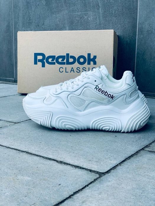 красовик Reebok женские на лето / летняя колеция от reebok/ женские  кросовки на высокой подошве / мягкие легкие кроссовки рибок / рибак / ребок
