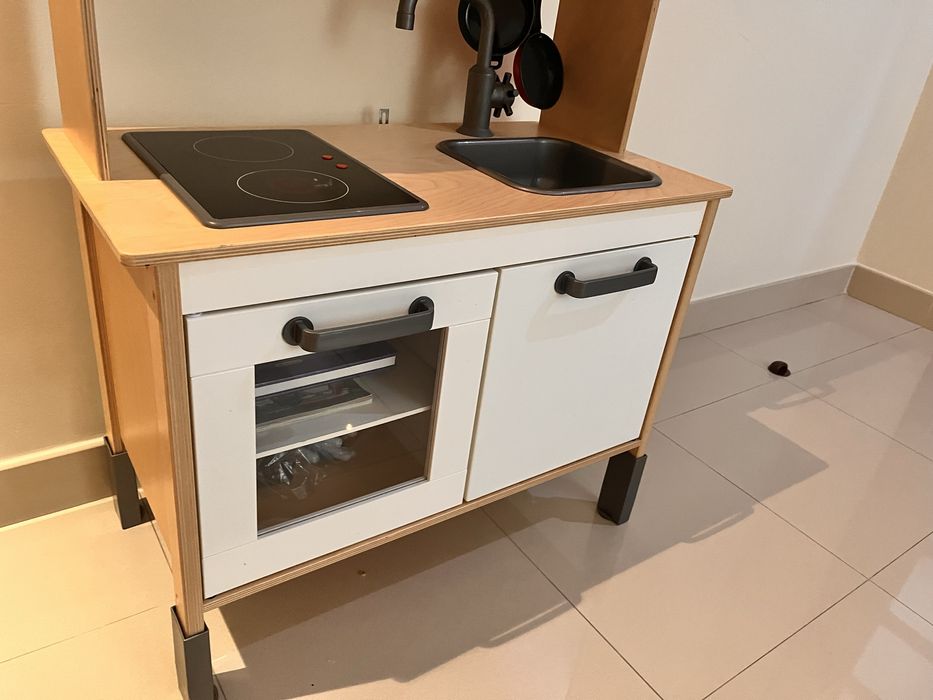 Cozinha IKEA crianca