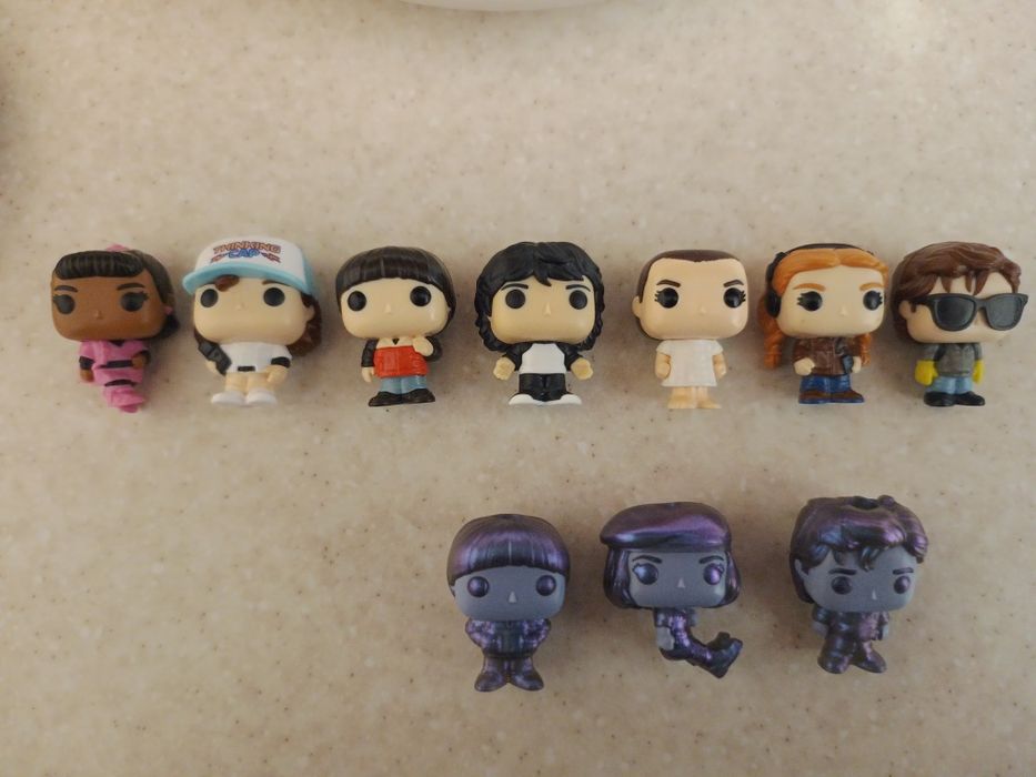 Колекційні фігурки Kinder Joy Дивні Дива Stranger Things