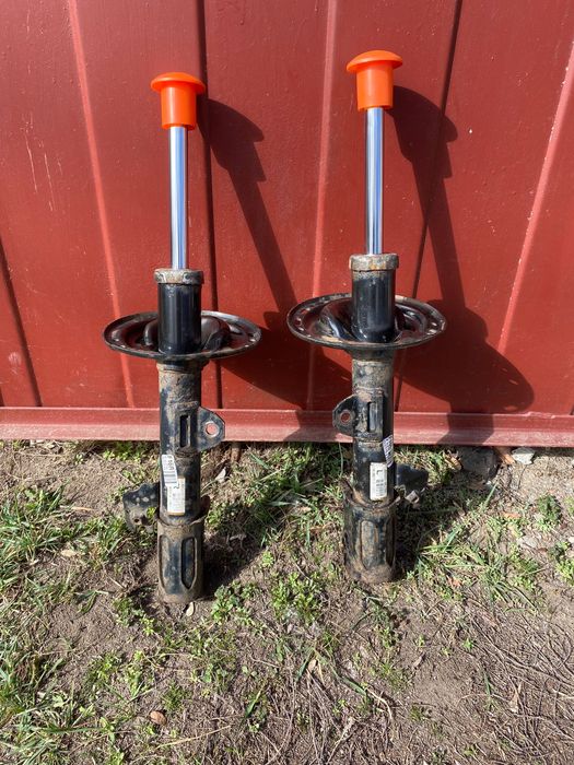 Продам оригінальні амортизатори Lexus RX 350,лексус рх 350 2008-2015