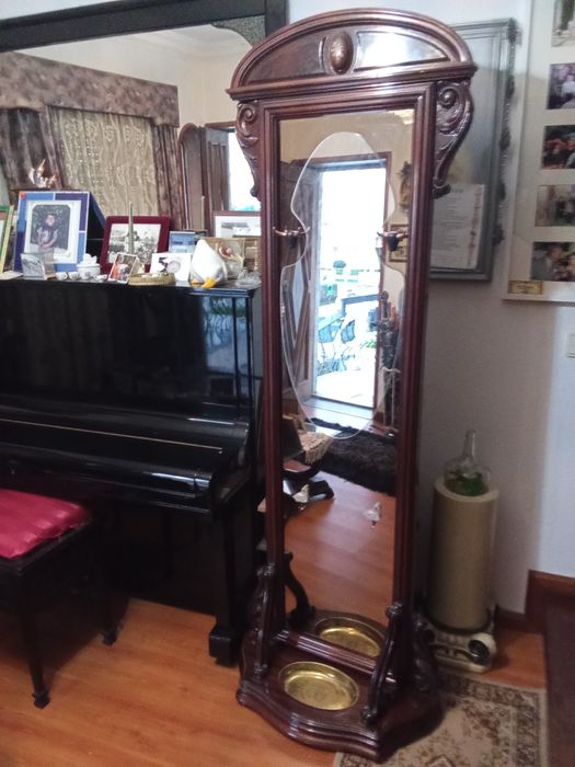 BENGALEIRO Madeira Suportes Roupa do Chão. 2 Fotos