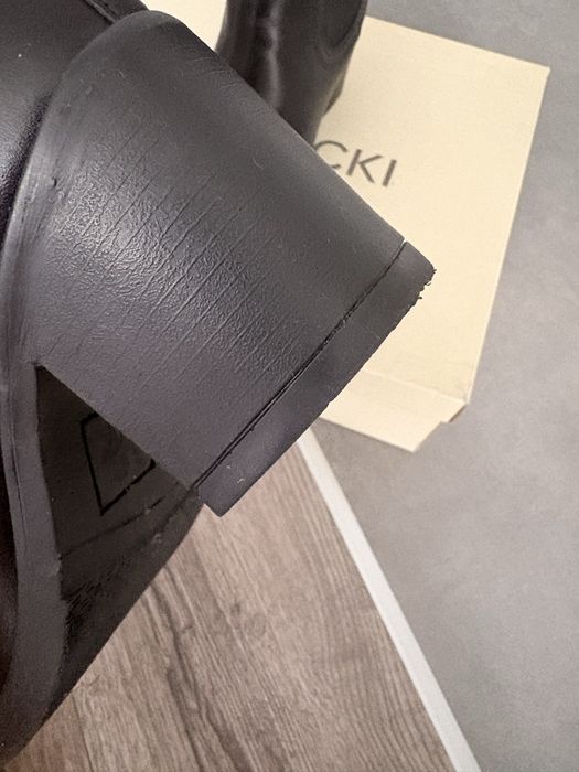 Botki  loscki 37