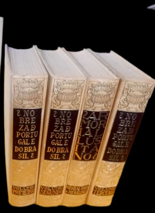 Venda de Várias Coleções de Enciclopédia