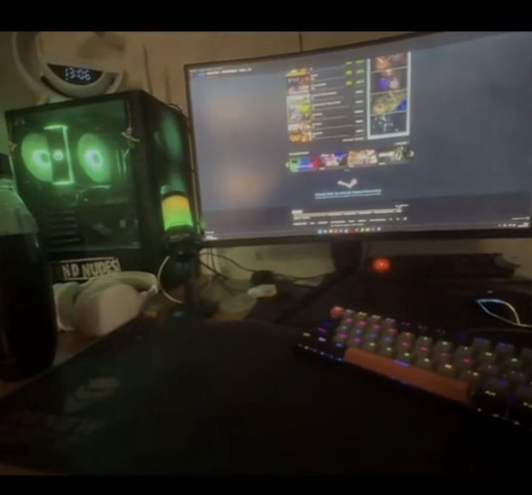 Sprzedam komputer z monitorem