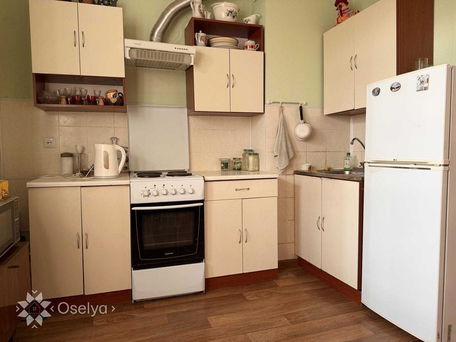 1 кімнатна квартира в Києві Дарницький Осокорки Позняки Ващенка 1