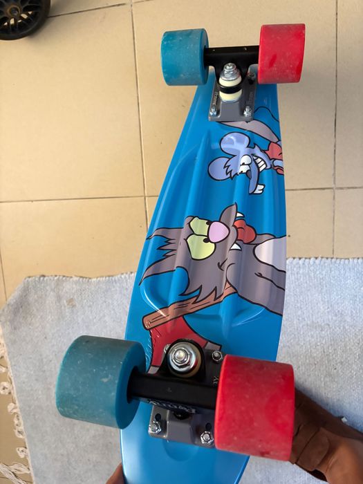 Vendo skate Penny Board original da exclusiva colaboração Penny x The Simpsons.