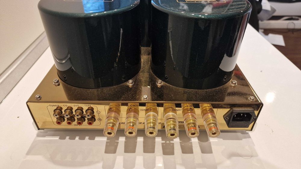 Wzmacniacz lampowy Yaqin MC-10L