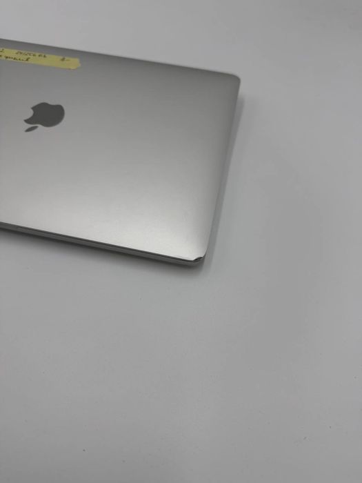 MacBook Pro 13 M2 24/256Gb Silver 15 циклів A-