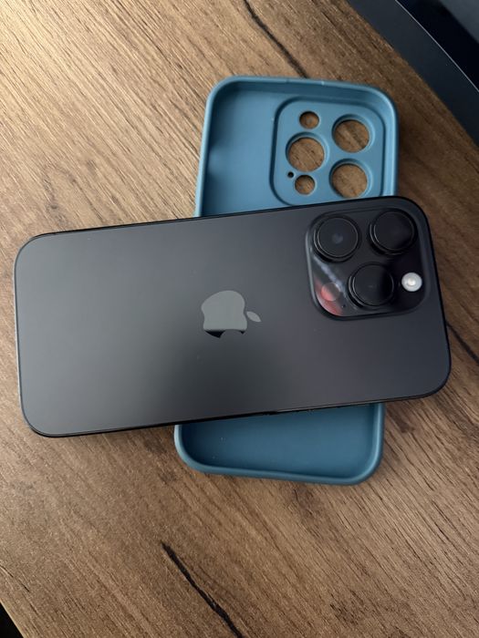 Телефон IPhone 14 Pro