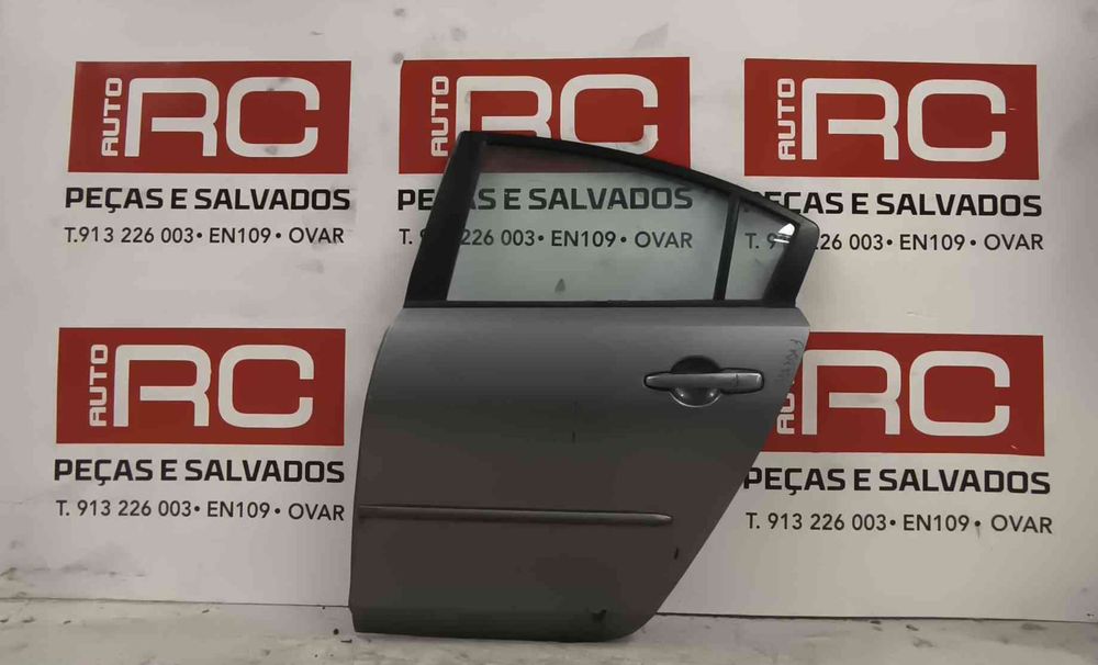 Porta Trás Esquerda - MAZDA 3
