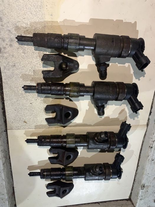 Форсунки BOSH оригінал 1.6 HDI дизель Пежо Сітроен(euro 5)