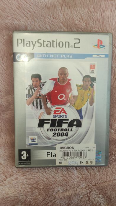 PlayStation 2 mini com jogos