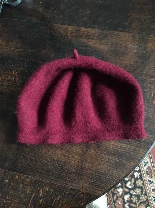 beret bordowy vintage avant garde