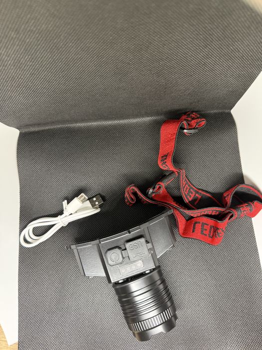 Latarka człowa taktyczna