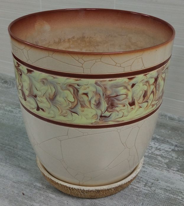 Вазон для цветов.