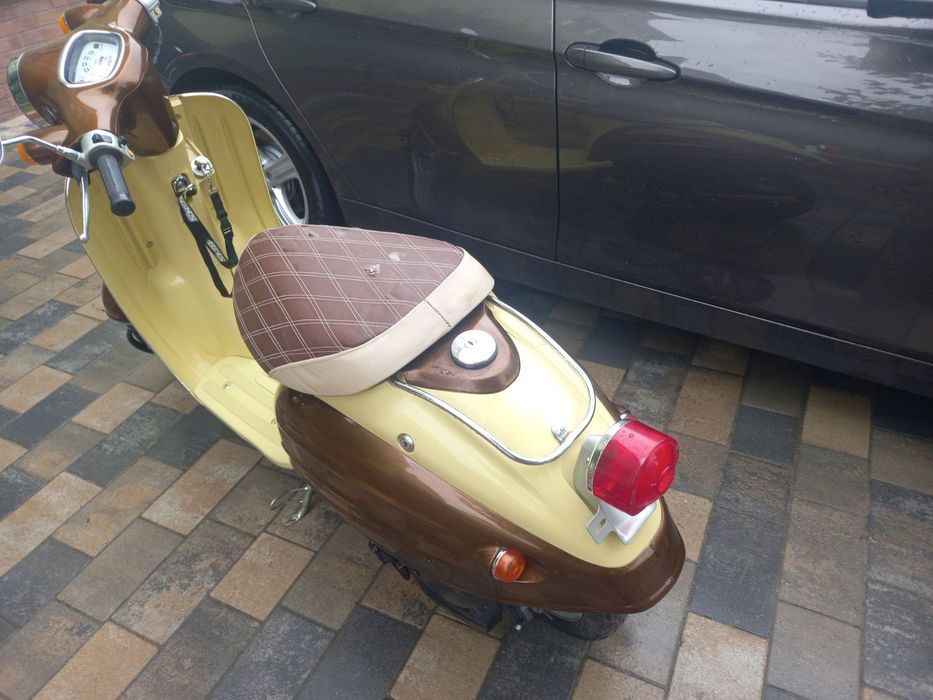 Сузукі Верде 2 Suzuki  Verde 2