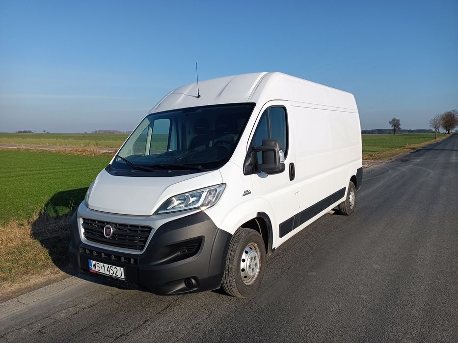 Wynajem Wypożyczalnia samochodów auta