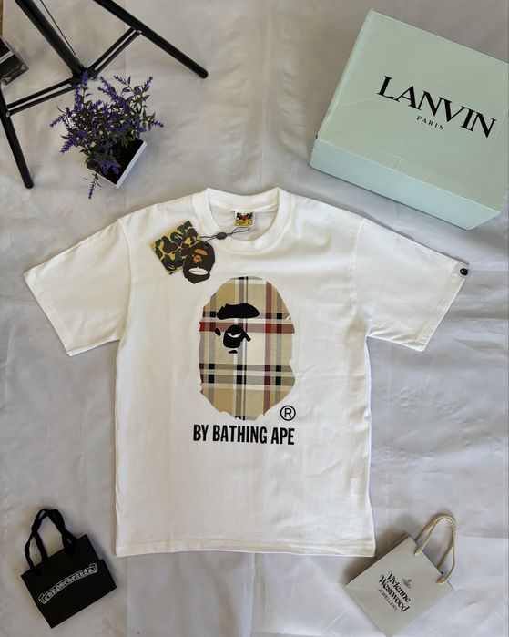 Футболка Bape x Burberry Бейп Барбері Колаба T-Shirt Чорна Біла Літо Топ