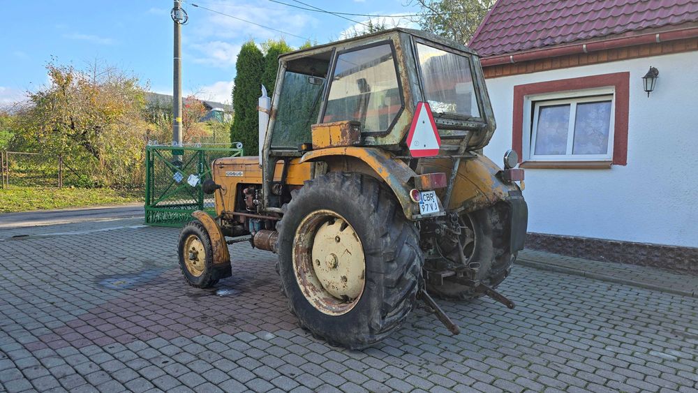 Ursus C 4011, C-360, C-355