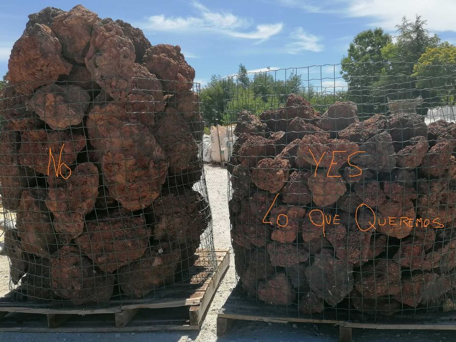 Rocha Vulcânica / Pedra Lava de vulcão; 265€/Big Bag de 800Kg