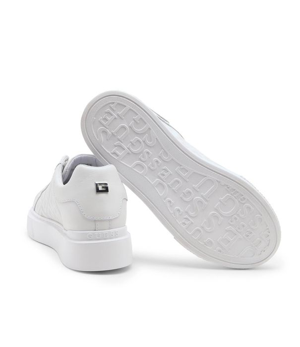 Жіночі кросівки guess