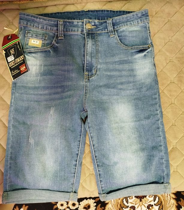 Продам шорти нові