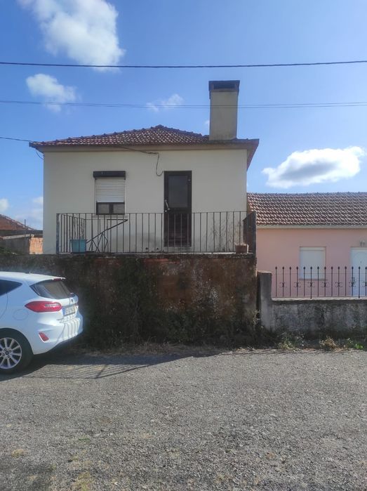 Moradia T2 lote com 415m2 em Alagoa Águeda  possível troca permuta por apartamento zona de Águeda