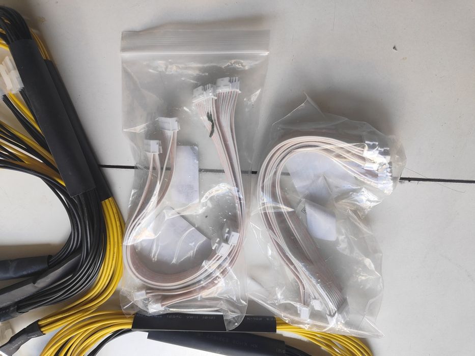Fontes Antminer e peças para Manutenção Antminer