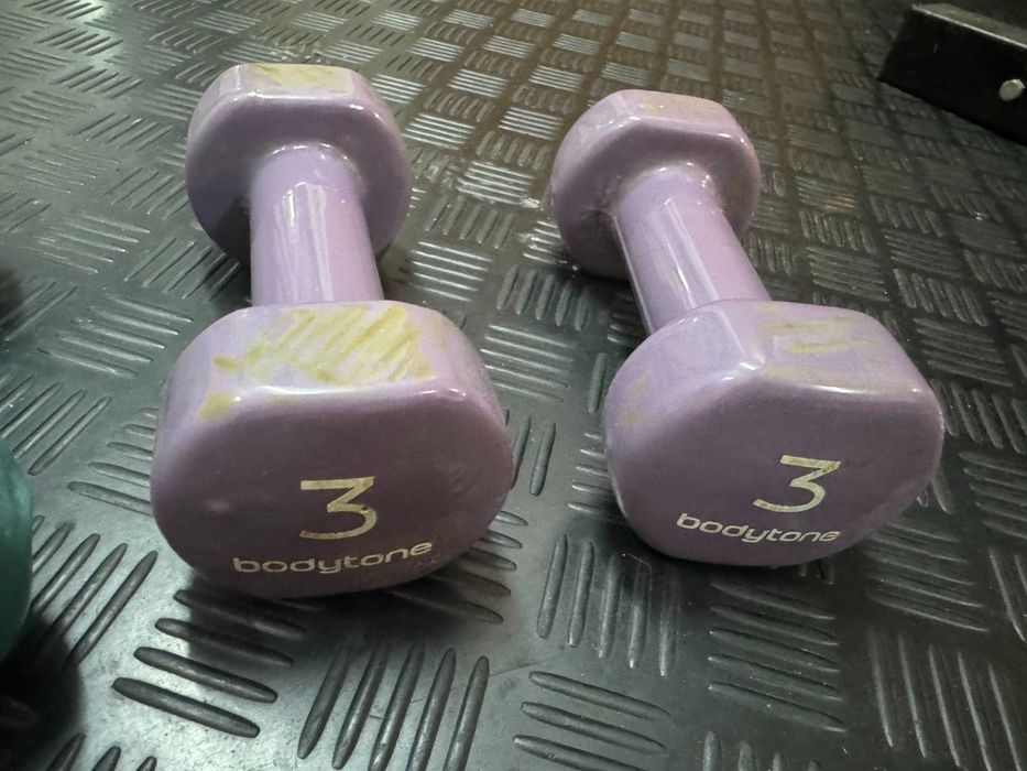Conjunto de Halteres Neoprene Fitness  – Pares de 3kg, 4kg e 5kg