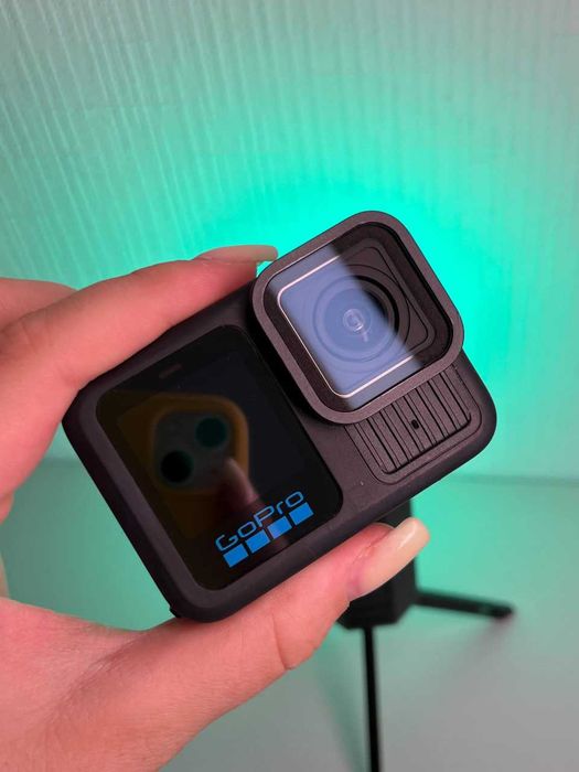 Екшн-камера GoPro Hero 13 з двома акумуляторами