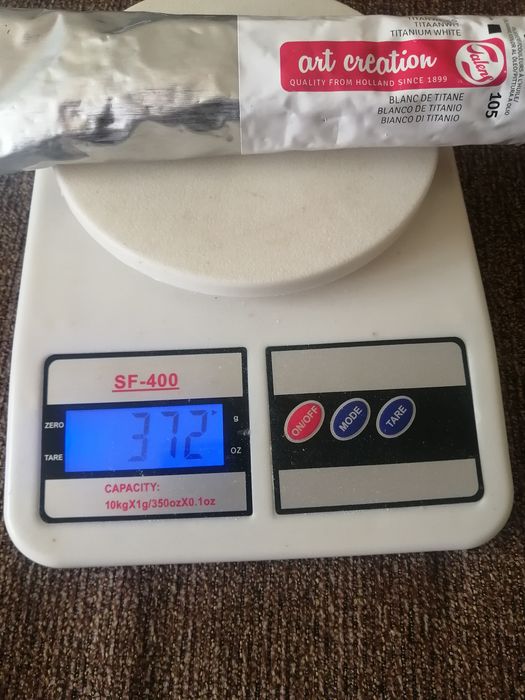 Продам набор для художника кисти, краски, мастихины.