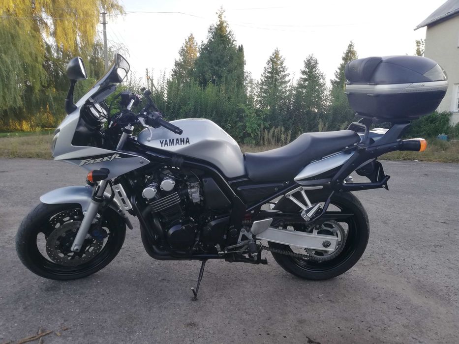 Yamaha fzs 600 fazer