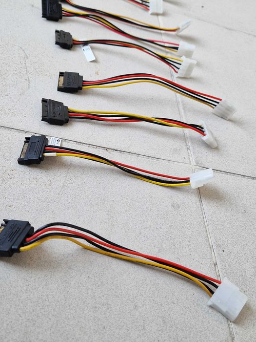 Cabos molex pequenos429593246932019201