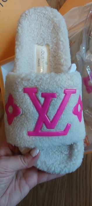 Klapeczki rozmair 37 wkladka 24cm