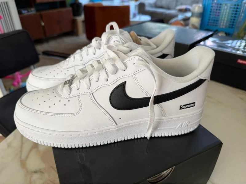Nike Air Force 1 Supreme/White R. 38
