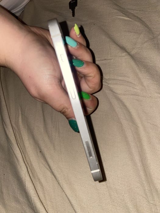 Iphone 13 usado (ler anuncio)