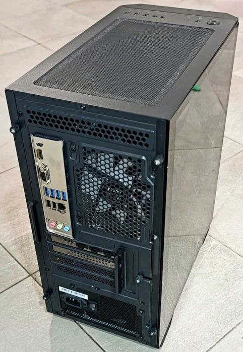 PC gaming de nova geração em excelente estado