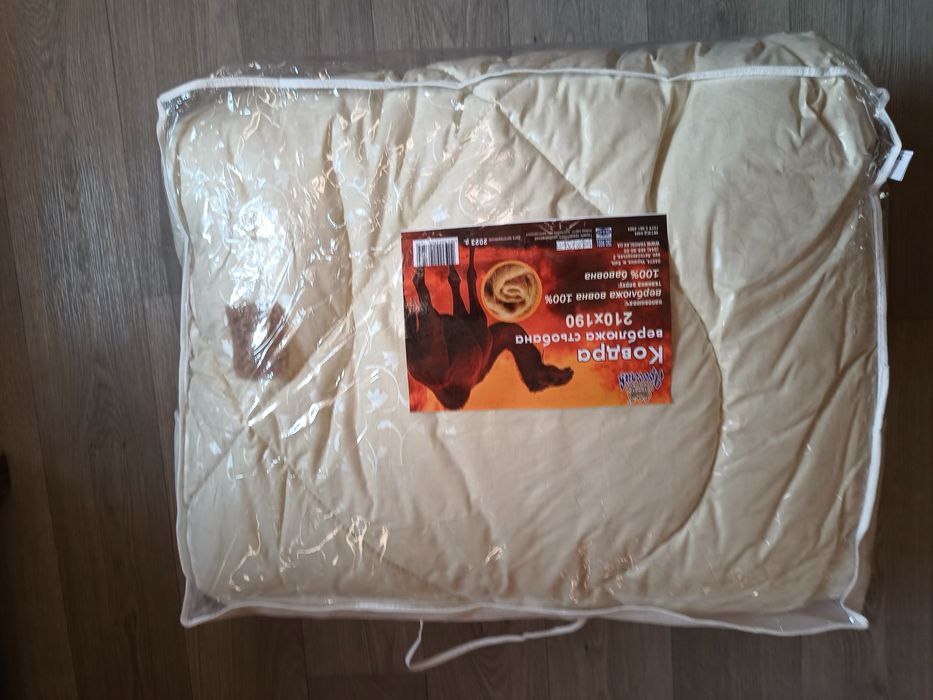 Ковдра стьобана з верблюжої вовни від виробника Ярослав