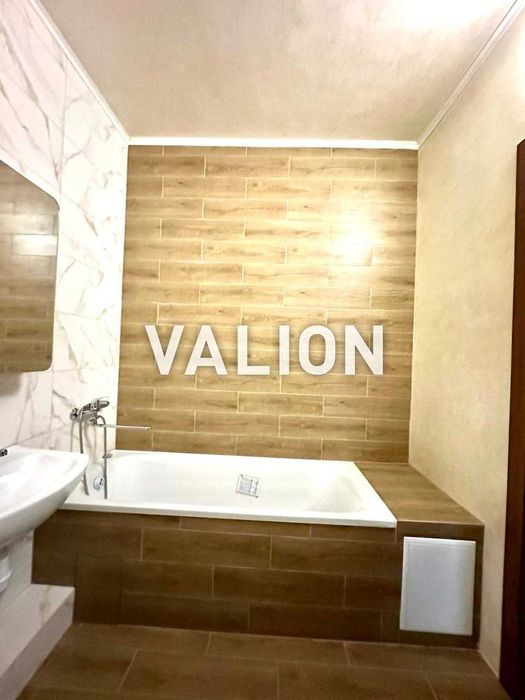 Продаж 1 кімнатної квартири ЖК Ревуцький метро Харківська